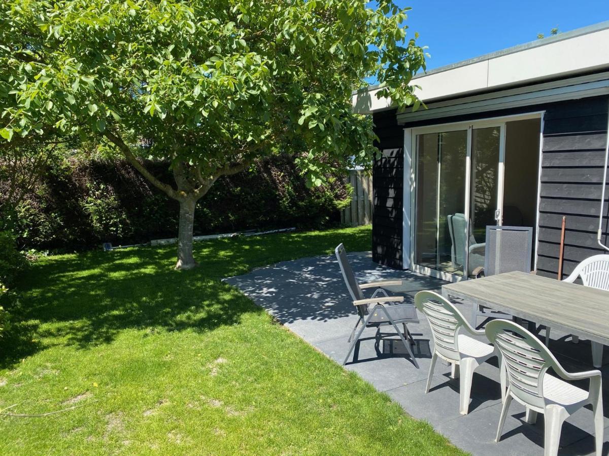 דירות בראוניסה House In A Quiet Location In Zeeland 2 מראה חיצוני תמונה