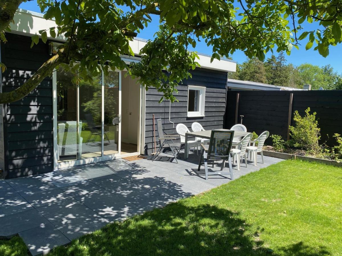 דירות בראוניסה House In A Quiet Location In Zeeland 2 מראה חיצוני תמונה