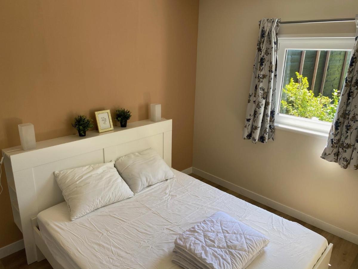 דירות בראוניסה House In A Quiet Location In Zeeland 2 מראה חיצוני תמונה